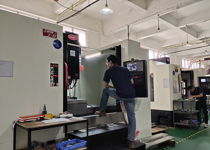 CNC 和鈑金有什么區(qū)別？